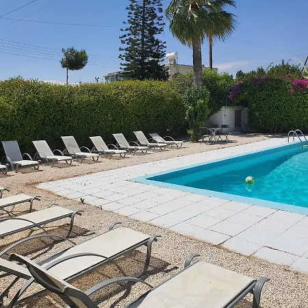 Nissi Beach Luxury Villa *